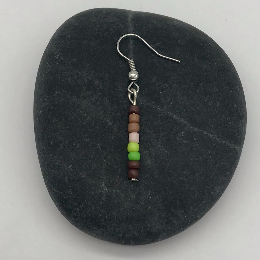 Boho Lightweight Neutral Avocado Dangle Earrings - Picture 2 of 3